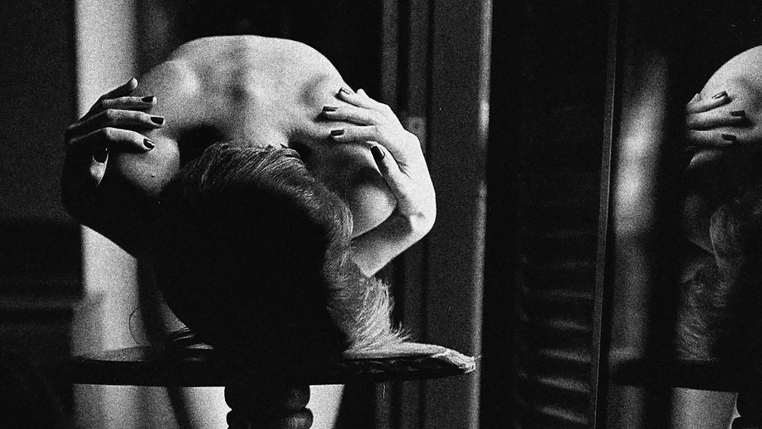 Kaip pasakyti tėvams, kad esi nudistas